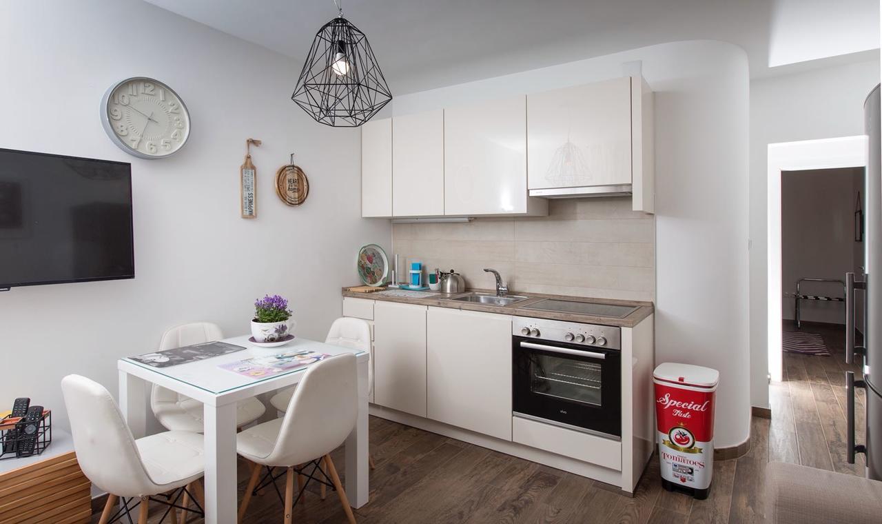 Apartment Stina Podstrana Eksteriør bilde